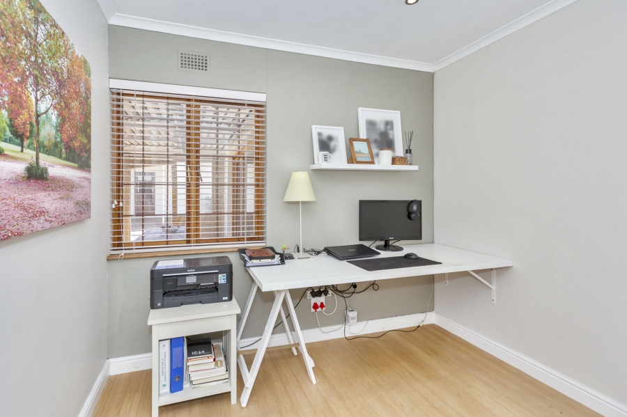 To Let 3 Bedroom Property for Rent in Edgemead Western Cape